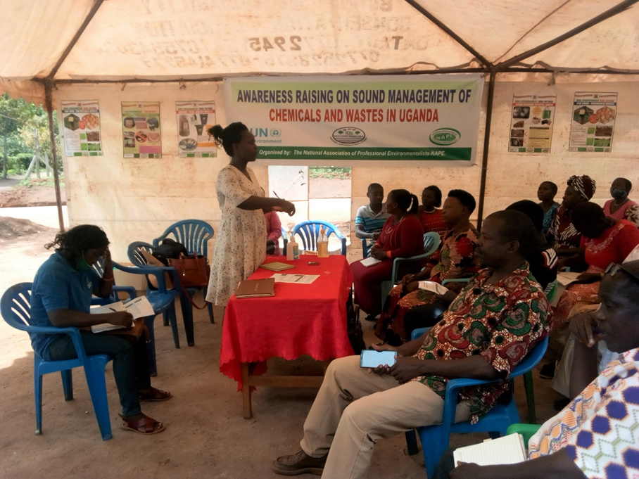 NAPE IN A CAMPAIGN TO RAISE AWARENESS ON SAFE USAGE OF AGRO-CHEMICALS AND PROMOTING ORGANIC PEST CONTROL METHODS IN THE OIL REGION