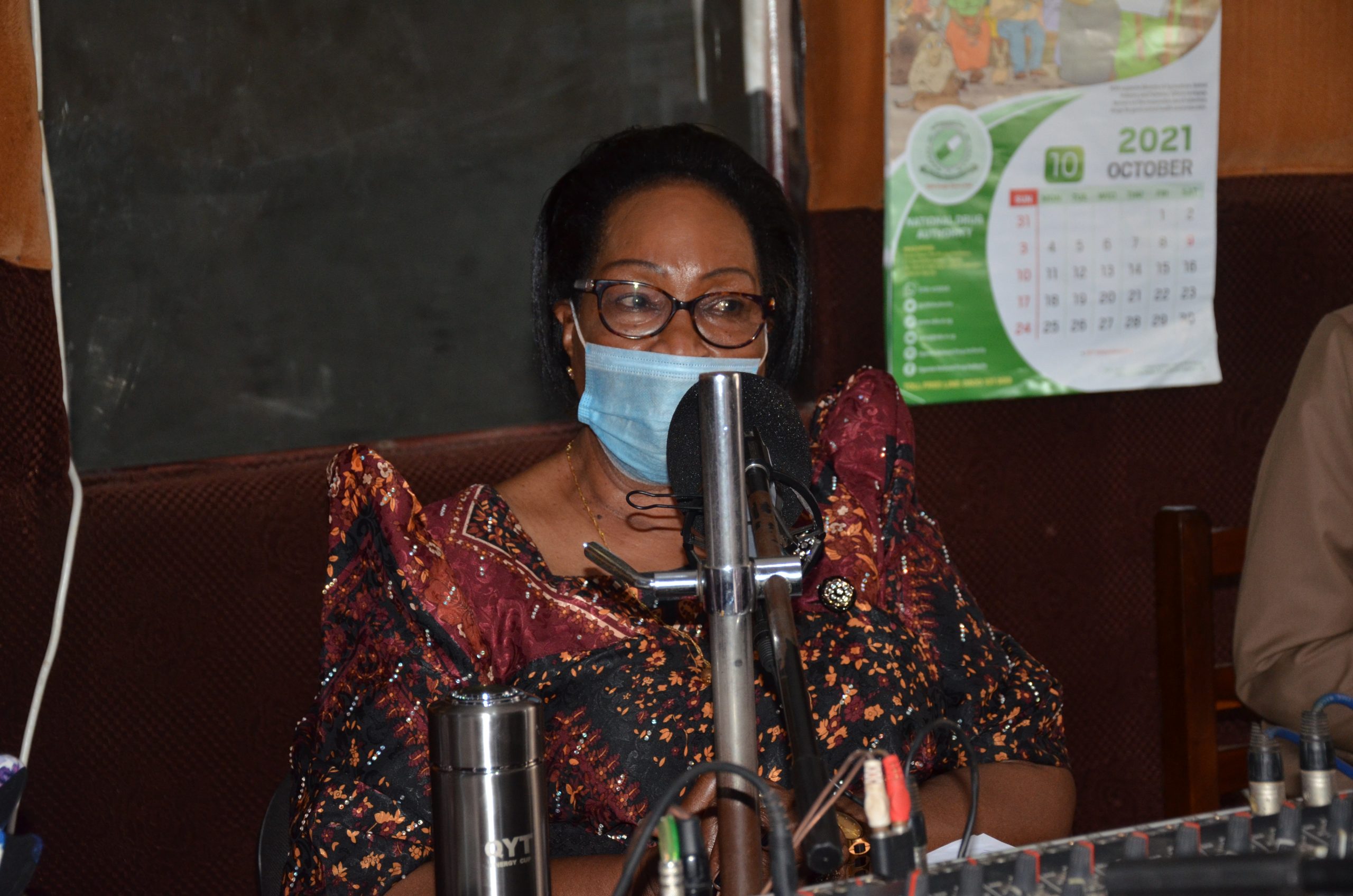 MINISTER COMMENDS COMMUNITY GREEN RADIO FOR THE EFFORTS IN THE FIGHTAGAINST COVID 19