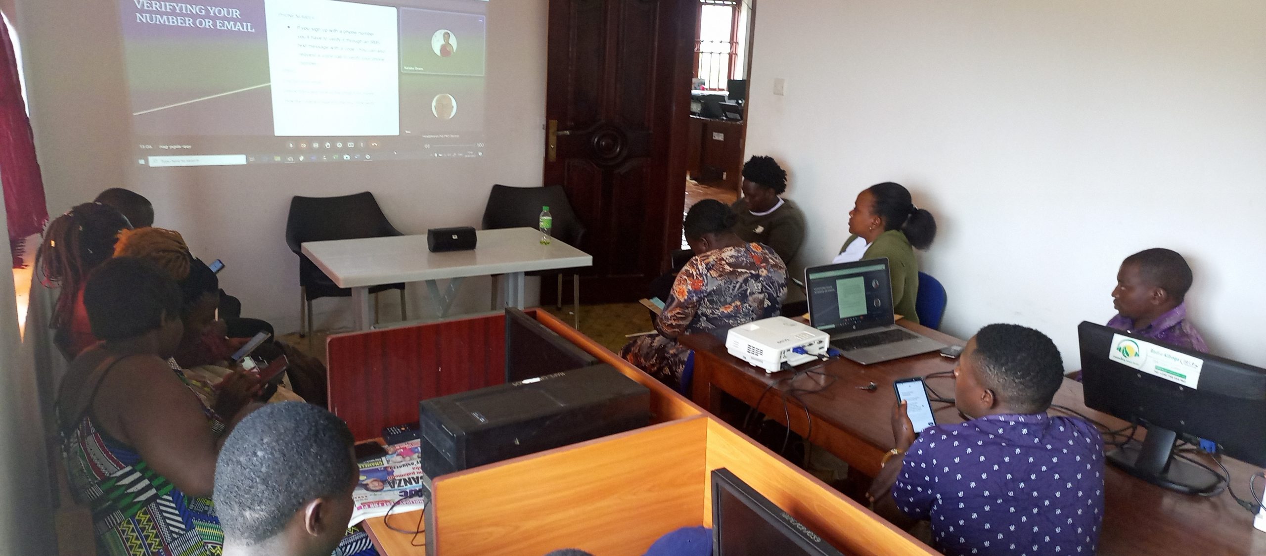 COMMUNITY GREEN RADIO STAFF AND LISTENERS TRAINED ON USE OF SOCIAL MEDIA
